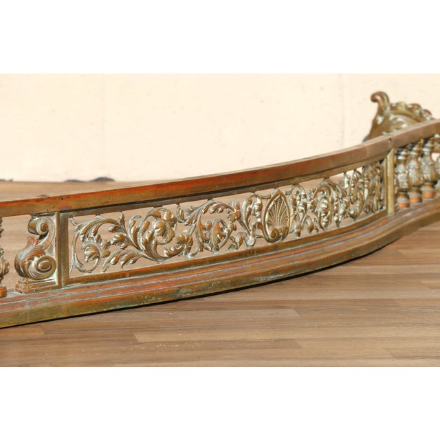 Antique 19th Century French Bronze Fireplace Fender | Ornate Victorian Hearth Guard With Scrollwork & Balustrade For Sale In Los Angeles - Image 6 of 18