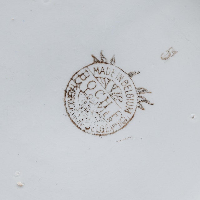 20th Century Belgian Special Edition Porcelain Tureen With Lid For Sale - Image 10 of 18