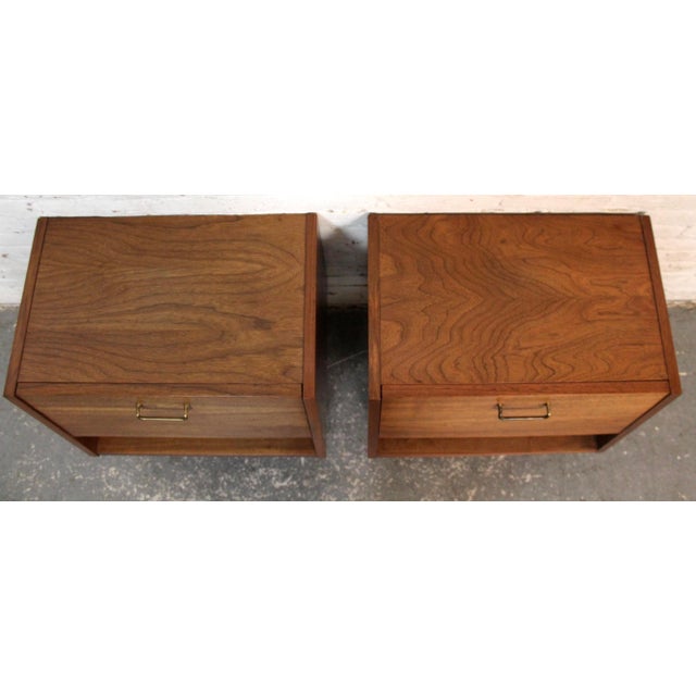 Mid 20th Century Mid 20th Century Pair of 'Dania' Night Stands by Merton Gershun for American of Martinsville For Sale - Image 5 of 16