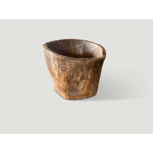 1900 - 1909 Hand Carved Ancient Teak Wood Container For Sale - Image 5 of 7