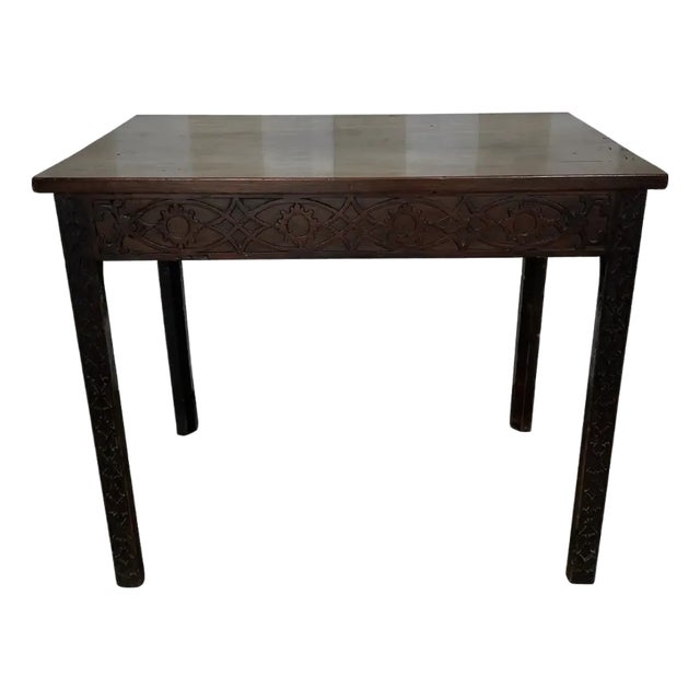 18th Century Chippendale Period Table With Carved Blind Feet Apron For Sale