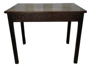 18th Century Chippendale Period Table With Carved Blind Feet Apron