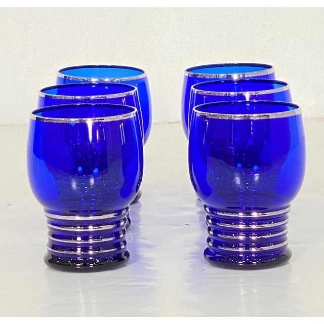 Metal Mid 20th Century Art Deco Era Cobalt Blue Glass Barbell Martini Cocktail Shaker Set From France For Sale - Image 7 of 11