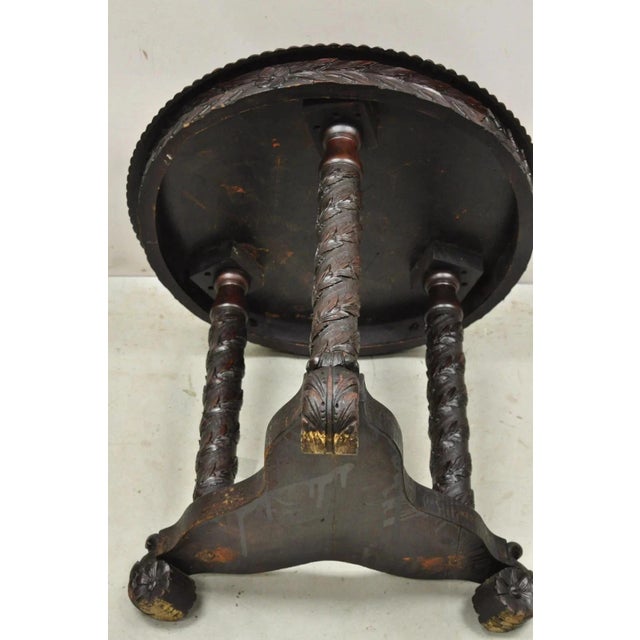 Antique American Empire Floral Spiral Carved Mahogany Round Center Side Table For Sale - Image 11 of 12
