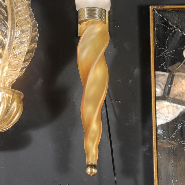 Mid-Century Hand-Blown Murano Frosted Glass Sconces With Spiral Amber Drop For Sale In New York - Image 6 of 18