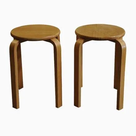 1980s Bent Plywood E60 Stacking Stool by Alvar Aalto for Artek, 1980s For Sale - Image 5 of 5