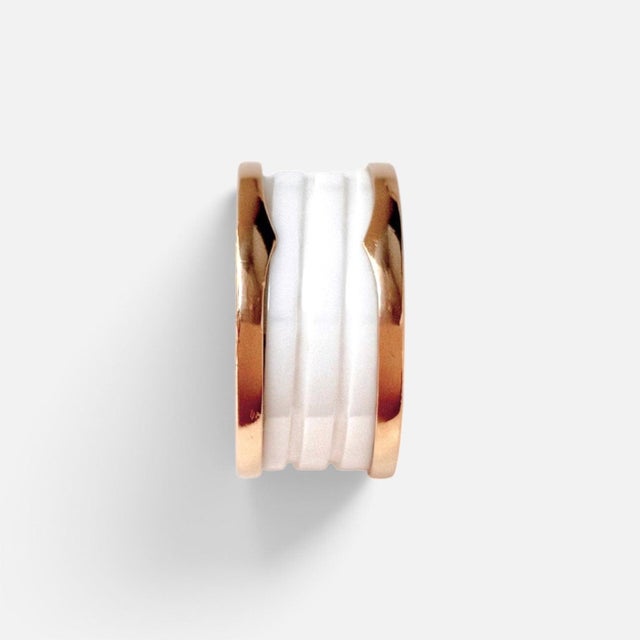 Modern Bulgari B Zero Wide Four- Band , 18 Karat Rose Gold Loops White Eternity Band For Sale - Image 3 of 8