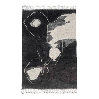 Premium Hand-Knotted Moroccan Wool Rug | 10'1" X 6'9" | One of a Kind For Sale
