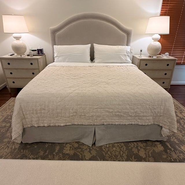 King Size Rogers & Goffigon Fully Upholstered Bed For Sale - Image 15 of 15