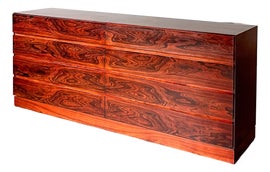 Example of Dresser Sets