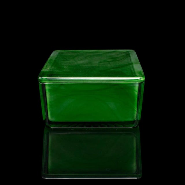 1930's Vintage Lidded Soap Dish For Sale - Image 6 of 11