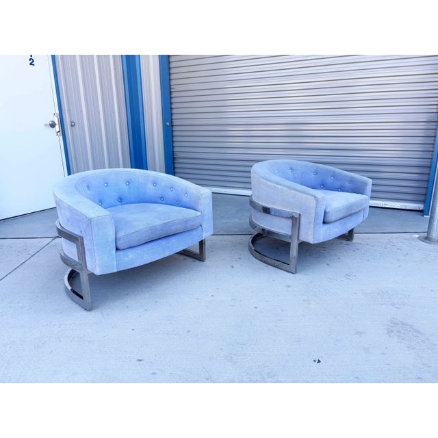 Milo Baughman 1970s Pair of Mid-Century Modern Chrome Barrel Chairs Styled After Milo Baughman For Sale - Image 4 of 12