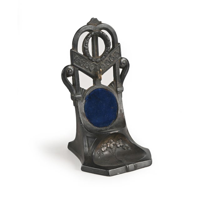 Blue French Art Nouveau Clock Stand in Metal and Velvet, 1890s For Sale - Image 8 of 8