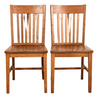 Limbert Style Antique Mission Oak Arts & Crafts Spindle Back Side Chairs or Dining Chairs, Pair For Sale