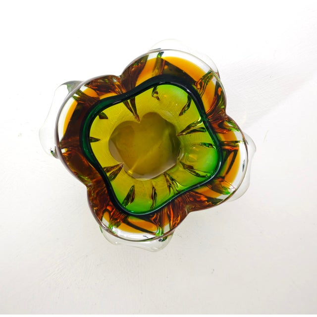 1960s Vintage Italian Sommerso Murano Glass Bowl, 1960s For Sale - Image 5 of 16