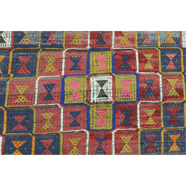 Vintage Turkish Sardes Nomad Kilim Rug - 67"x130" For Sale In Raleigh - Image 6 of 13