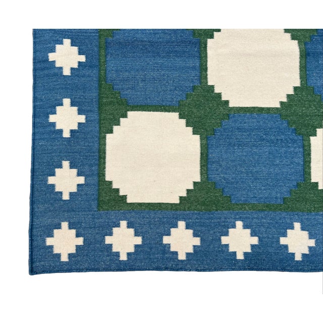 Handmade Woolen Flat Weave Tile Patterned Sky Blue and Forest Green Area Rug - 12'x15' For Sale - Image 10 of 10