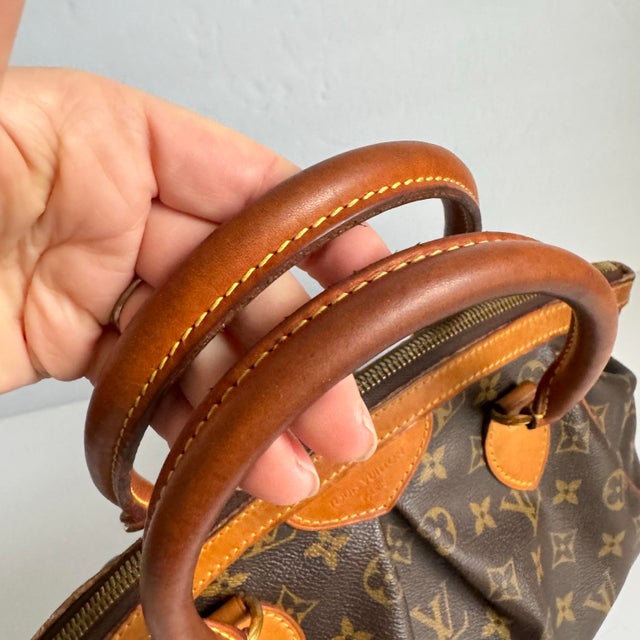 2010s Louis Vuitton Tivoli Pm Bag Brown LV Monogram Canvas Leather Top Handle Purse For Sale - Image 5 of 12