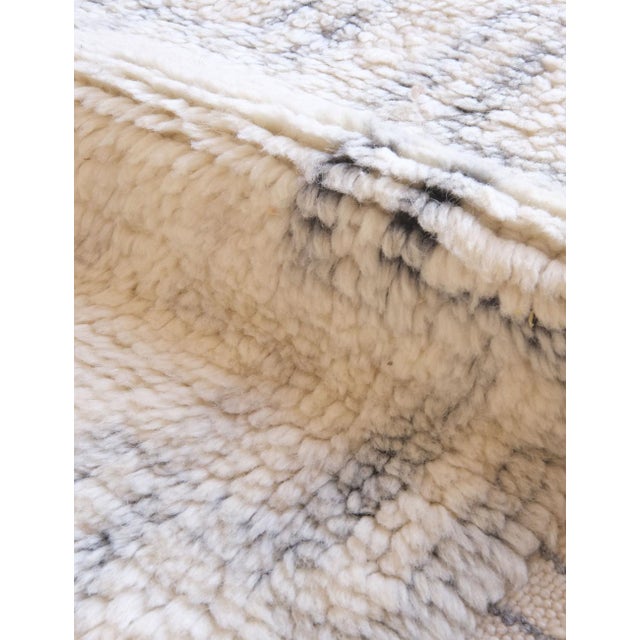 White Moroccan Mrirt Rug - 10 X 6.8 Ft For Sale In Cleveland - Image 6 of 8
