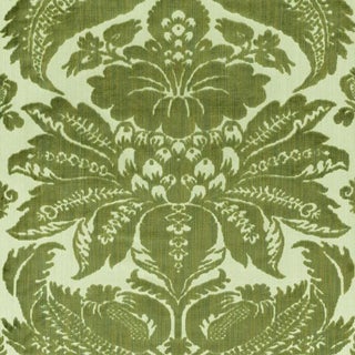 Sample - Schumacher Pavia Silk Velvet Fabric in Olivine For Sale