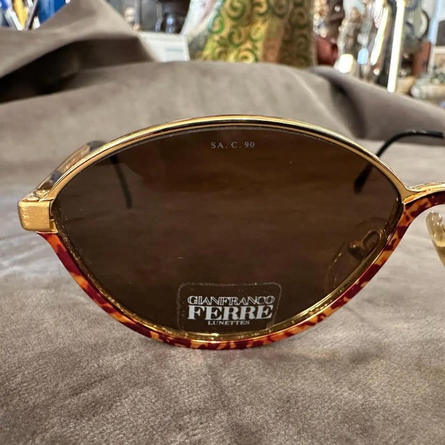 Plastic 1990s High Quality Faux Tortoise Shell Acetate Gianfranco Ferrè Sunglasses For Sale - Image 7 of 8