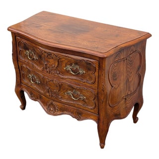 Vintage Henredon Louis XV Carved Walnut 2-Drawer Bombay Commode Chest For Sale