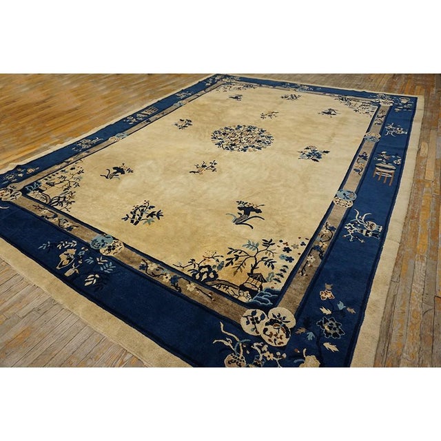 Chinese 1920s Rectangle Beige Field Vase Medallion Antique Chinese Peking Knotted Rug For Sale - Image 3 of 5