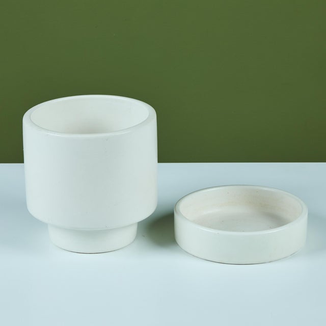 Pro/Artisan Off White Planter for Architectural Pottery For Sale In Los Angeles - Image 6 of 12