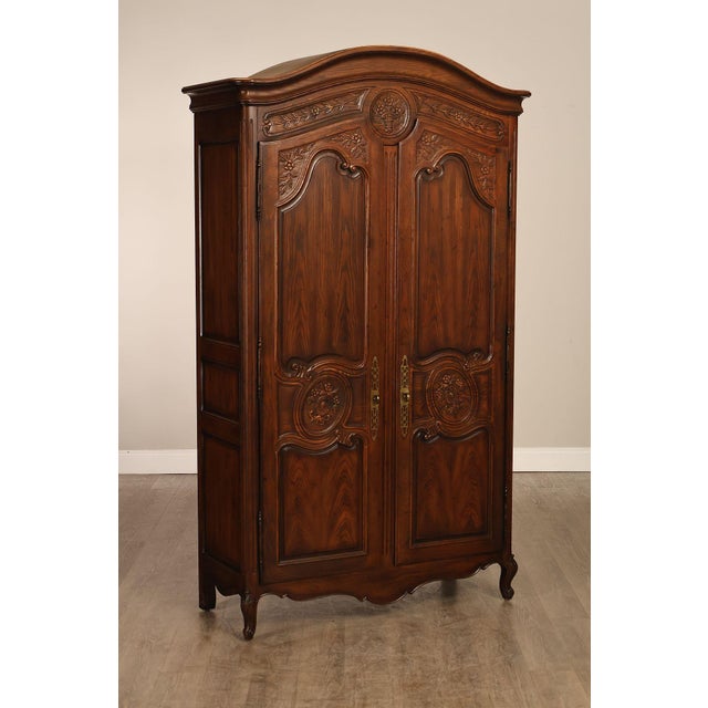French Henredon Four Centuries Collection French Louis XV Style Carved Oak Armoire For Sale - Image 3 of 18