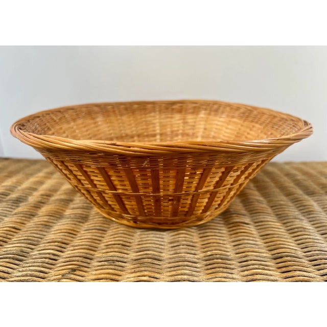 1960s year round wicker bowl made in china. Handwoven. Perfect for tabletop, a kitchen fruit bowl or to go with any other...