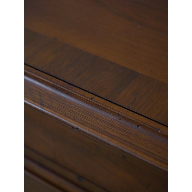Hekman Cherry & Yew Wood 4 Drawer Lowboy For Sale - Image 16 of 17