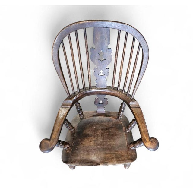 Large Yorkshire Broadarm Windsor Armchair For Sale - Image 3 of 18