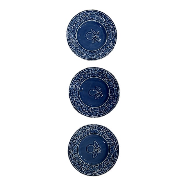 1980s Blue Bordallo Pineiro Salad/Dessert Plates - Set of Three For Sale