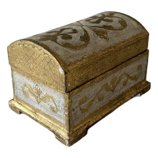 Vintage Italian Florentine Domed Wood Box For Sale