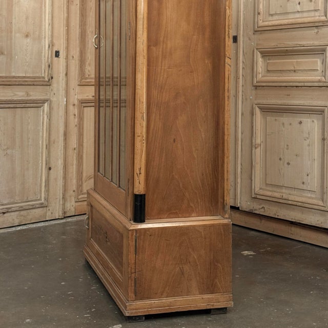 Antique Dutch Solid Cherry Wood Neoclassical Display Bookcase ~ Vitrine With Ebonized Trim For Sale - Image 14 of 18