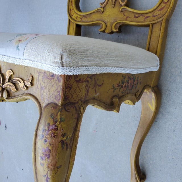 1940s Venetian Carved Shell Pattern & Hand Painted Flower Parcel Gilt Side Chairs- Set of 4 For Sale - Image 12 of 12