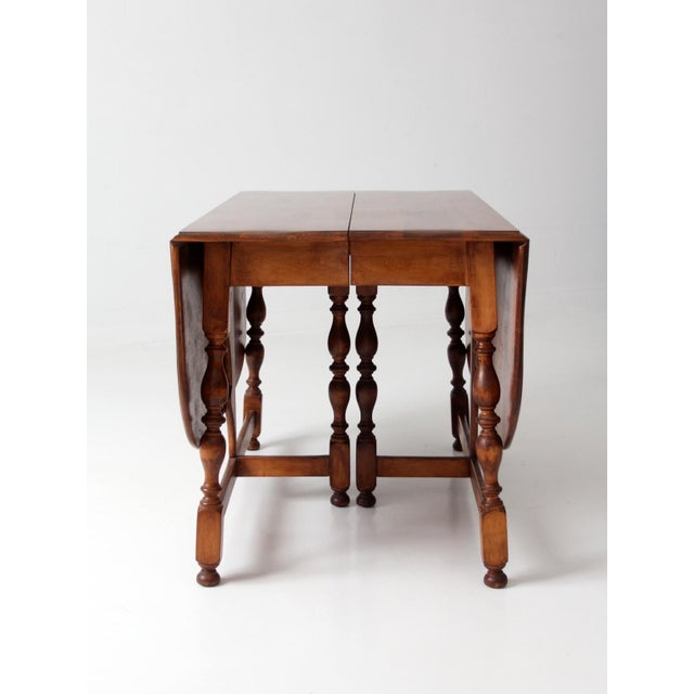 1940s American Chair Co Drop Leaf Gateleg Dining Table For Sale - Image 13 of 18