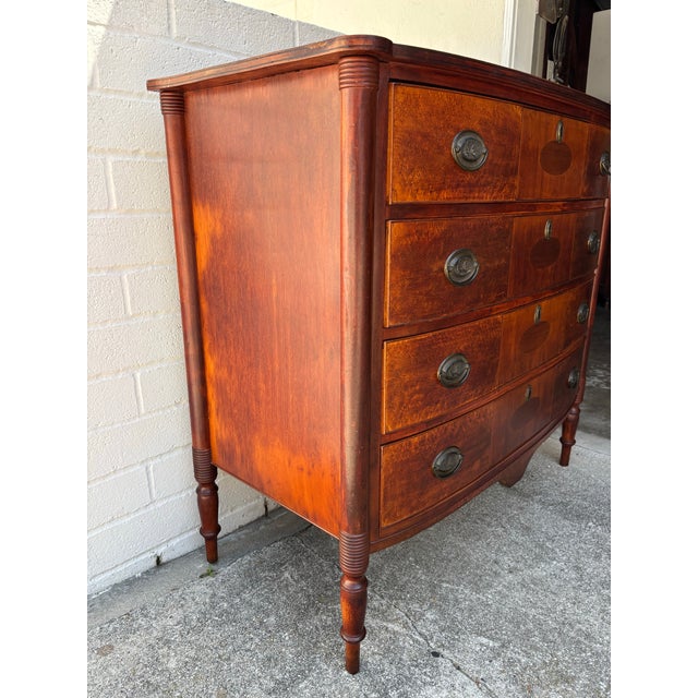 Antique New England Federal Chest of Drawers / Dresser For Sale - Image 9 of 12