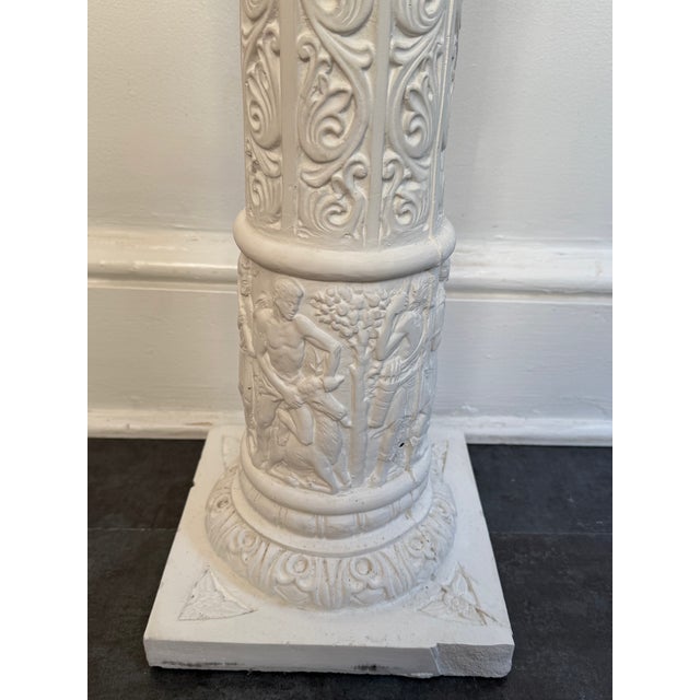 White Vintage 1980s Romanesque Hunt Design Column Pedestal Plant Stand For Sale - Image 8 of 16
