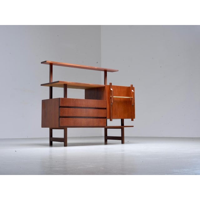 1960s Geometrical Credenza in Wood and Brass, Italy, 1960s For Sale - Image 5 of 8