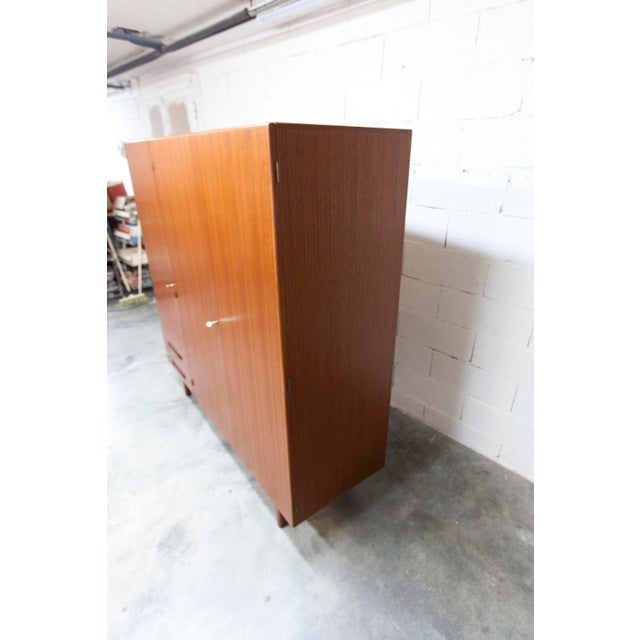 Scandinavian Teak Wardrobe by Eric Grinwis Holland, 1960s For Sale - Image 4 of 18