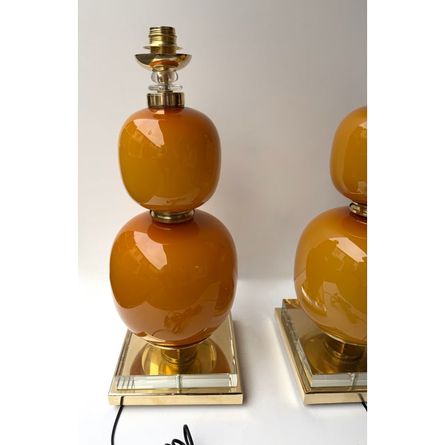 2020s Contemporary Pair of Brass and Orange Murano Glass Bulbs Lamps, Italy For Sale - Image 5 of 13