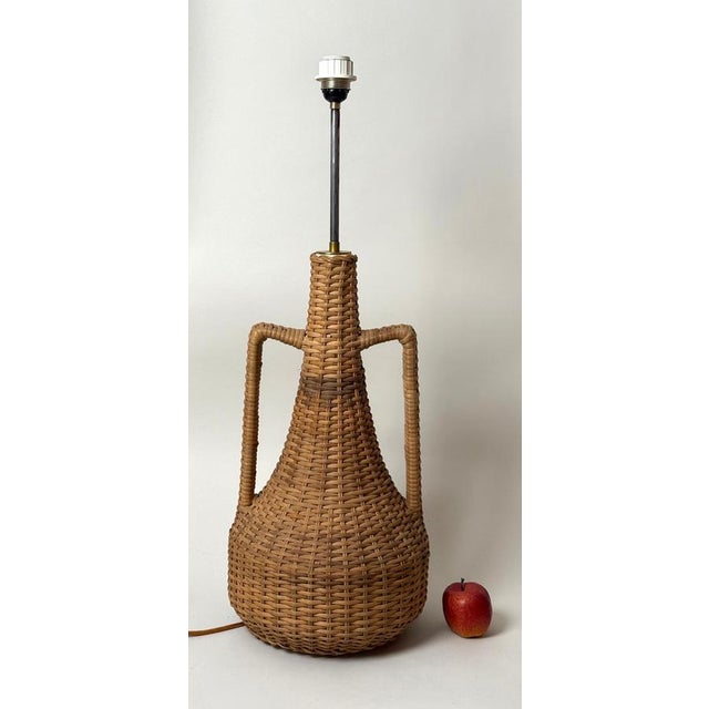 1960s Large Mid-Century Handmade Floor Lamp in Rattan, 1960s For Sale - Image 5 of 16
