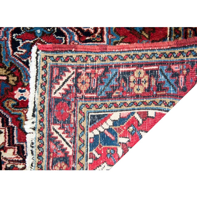 Early 20th Century Persian Heriz Rug For Sale - Image 4 of 15