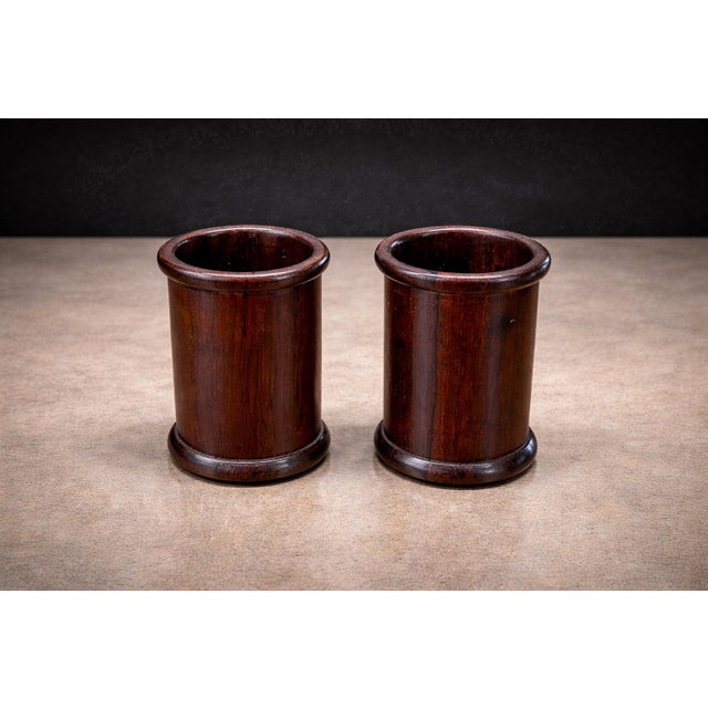 Set of two Brazilian Mid-Century Modern Pen Holders in Rosewood, Jupanam, 1960s - Lot 739 For Sale In New York - Image 6 of 8