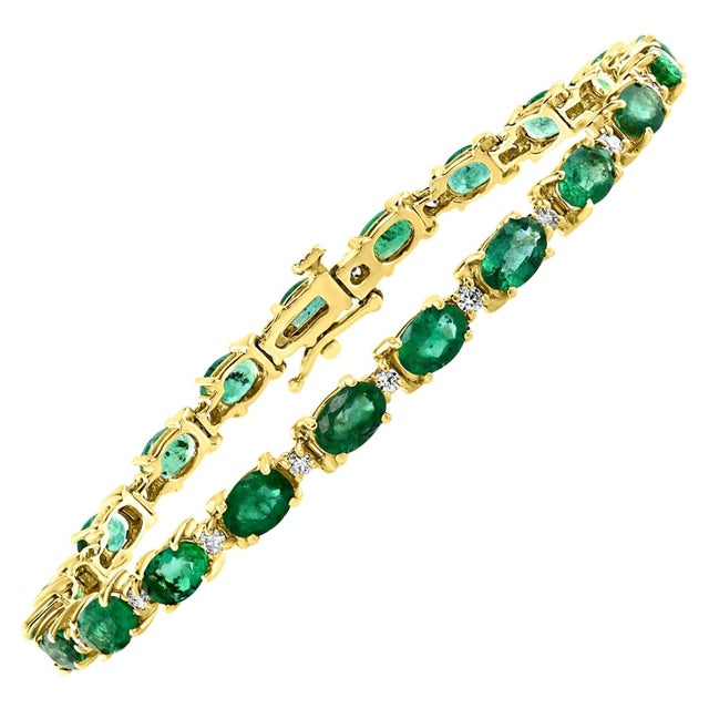 8 Carat Emerald and Diamond Tennis Bracelet 14 Karat Yellow Gold For Sale - Image 15 of 18