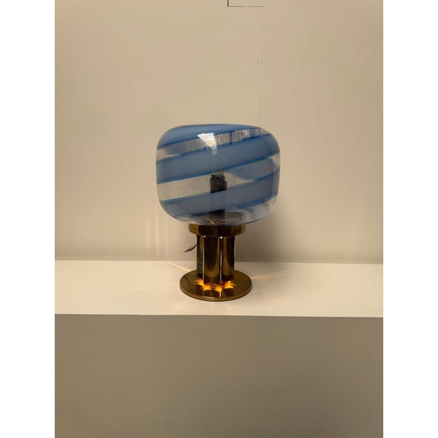 Toni Zuccheri Hand-Blown Glass and Brass Table Lamp attributed to Toni Zuccheri, 1970s For Sale - Image 4 of 13