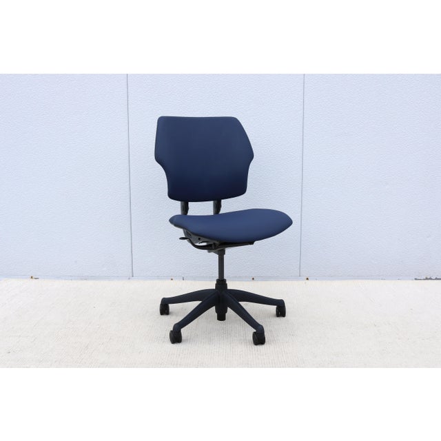 Modern Humanscale Freedom Ergonomic Armless Task Desk Chair in Blue Color Slightly Used For Sale - Image 3 of 18