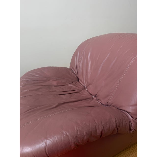 Milo Baughman 1980s Burris Industries Postmodern Clam Shell Leather Lounge Chairs, Pair For Sale - Image 4 of 11
