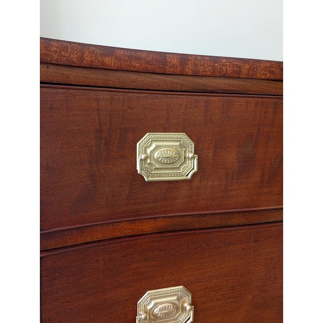 Wood Pair of 1950's Mahogany 3-Drawer Bachelor's Chests by Heritage Henredon For Sale - Image 7 of 14